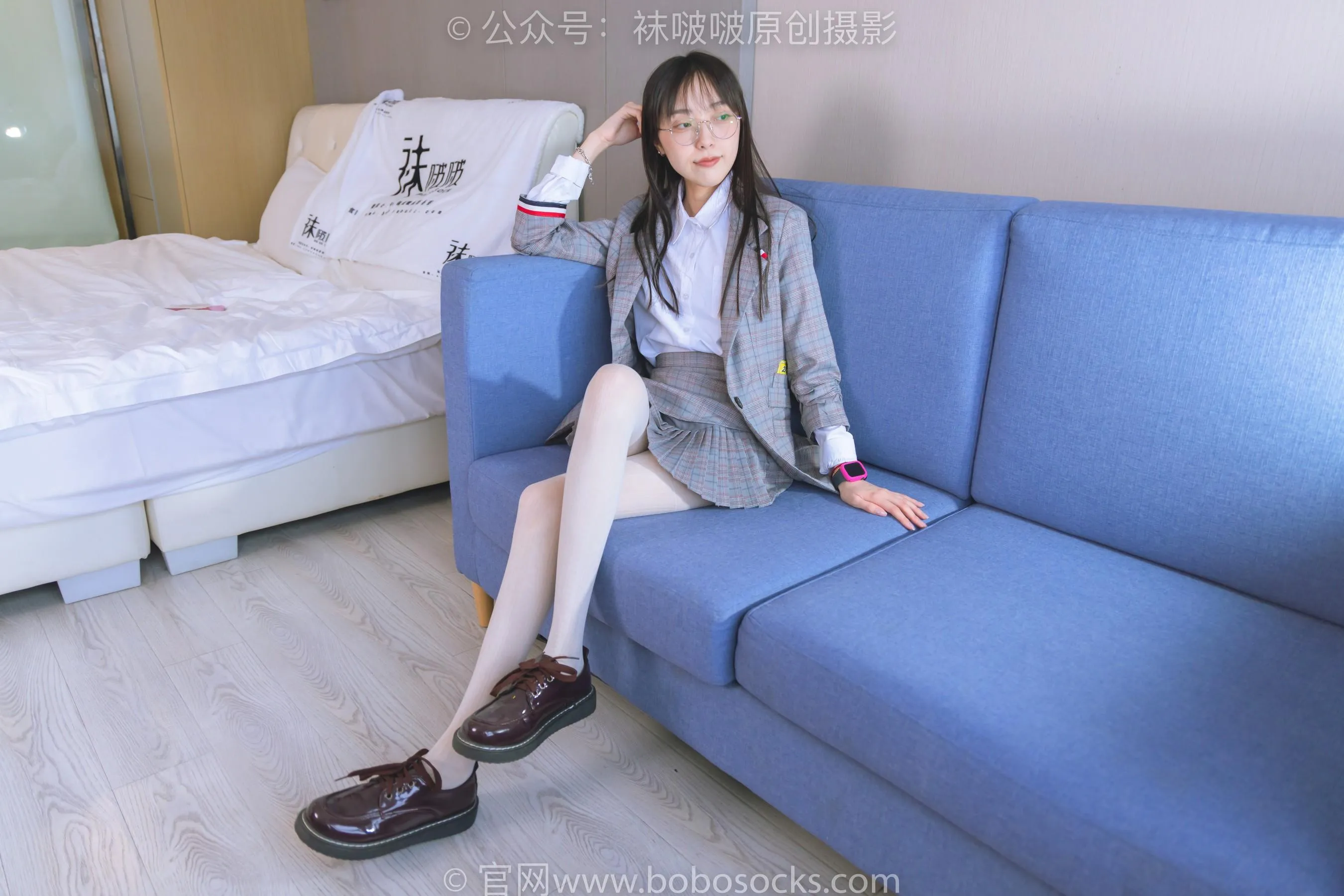 [BoBoSocks袜啵啵]NO.202 稚予-皮鞋、白色蕾丝丝袜、ol风 [87P]插图6
